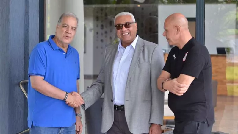 السفير المصري بدولة زامبيا يزور بعثة الزمالك