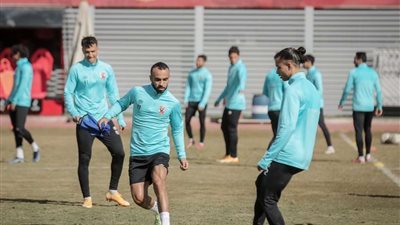 ٣ أندية تريد ضم لاعب الأهلي