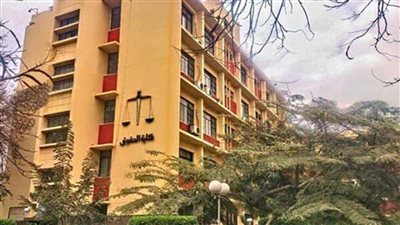 حقوق عين شمس تعلن عن فتح باب القبول بالدبلوم المهني التدريبي