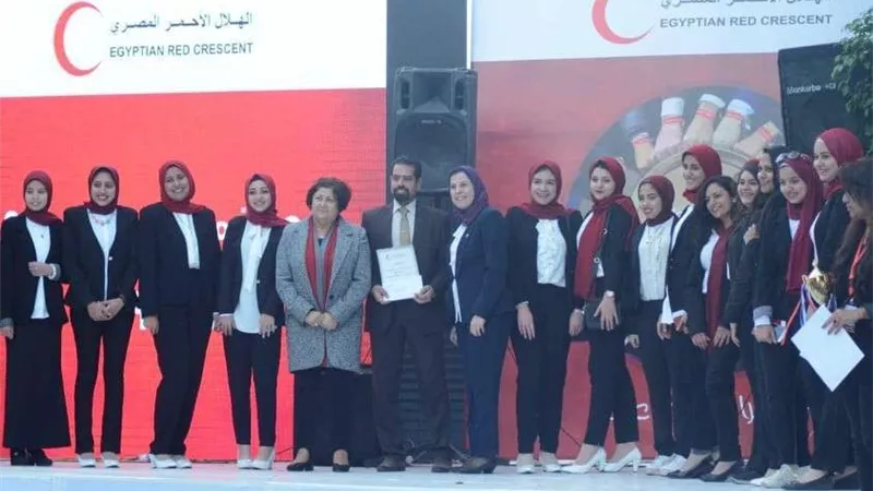 تحت شعار 