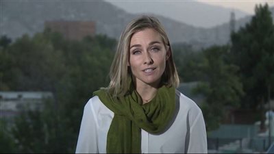 قصة معاناة صحفية نيوزيلندية مع حكومة بلادها وقناة الجزيرة بسبب 