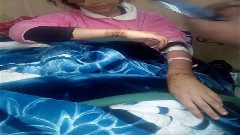 أمن الشرقية يكشف تفاصيل واقعة تعذيب طفلة على يد والدها