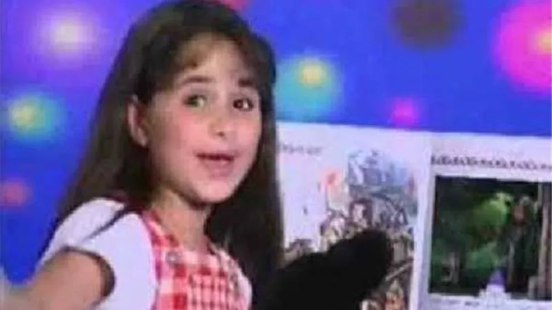 بالفيديو.. رامي رضوان يفاجئ شيري عادل بإعلان قديم لها