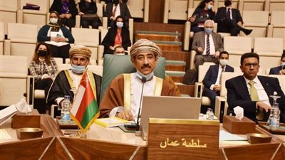 سفير سلطنة عُمان بالقاهرة يهنئ منتخب مصر لصعوده لنهائيات كأس الأمم الإفريقية