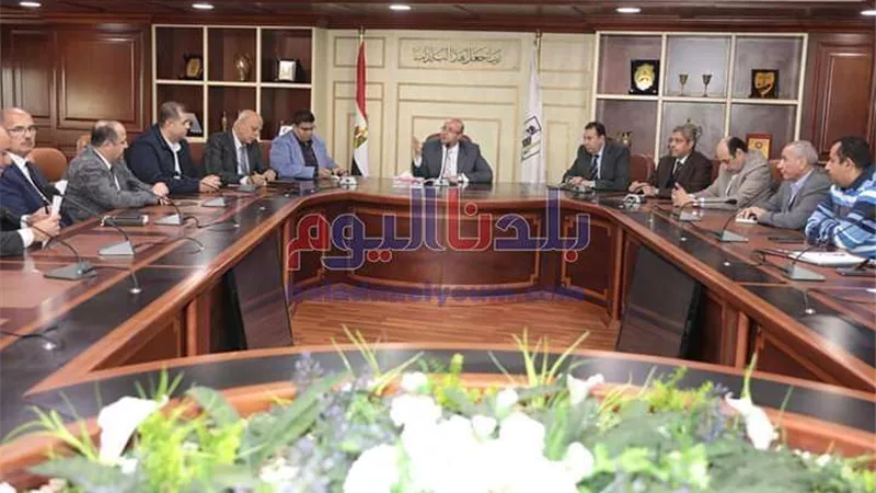 محافظ بني سويف: مستقبل المناطق الصناعية مسؤوليتنا جميعا