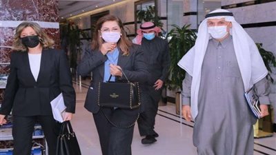 وزيرة التخطيط ورئيس مجموعة البنك الإسلامي للتنمية يبحثان سبل تعزيز التعاون