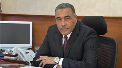 محافظ مطروح يهنئ رئيس الجمهورية بمناسبة العام الميلادي الجديد