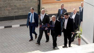 الكشف وتوفير العلاج بالمجان لـ1685مواطن بقافلة طبية بالميمون شمال بني سويف