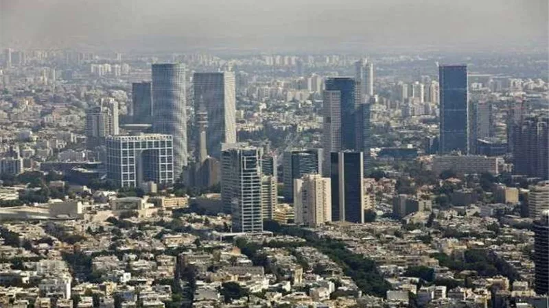 تل أبيب تعلق على الغارات الأمريكية في العراق