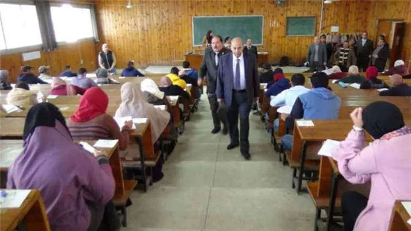 رئيس جامعة المنيا: حظر دخول الطلاب الحرم الجامعي بـ