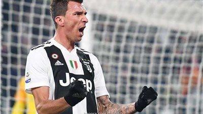 الكرواتي ماندزوكيتش يرفض الحديث عن ساري ويصف رونالدو بـ