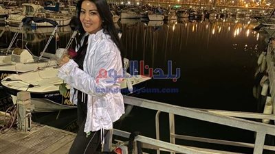 هدية لكل امرأة عربية.. سمية الخشاب تشوق جمهورها لأغنيتها الجديدة