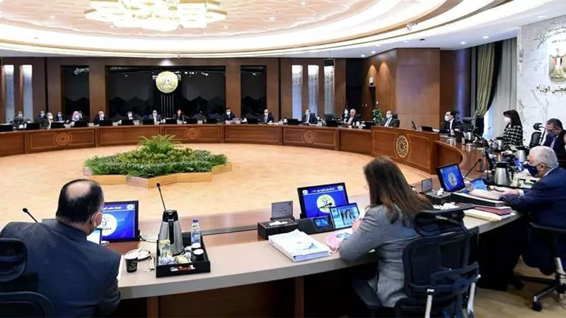 وزيرة التعاون الدولي تستعرض تقريرا بشأن التمويل الميسر خلال العام 2021