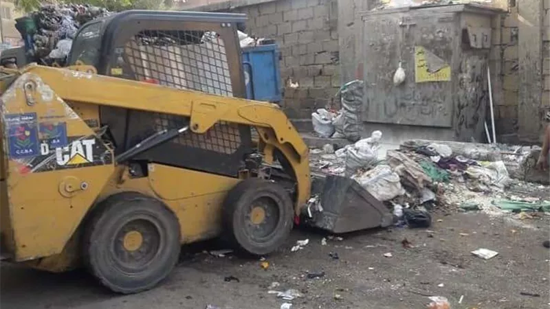 رفع 30 طن تراكمات ومخالفات هدم البناء بـ