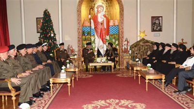 وزير الدفاع يهنئ البابا تواضروس بعيد الميلاد (فيديو)