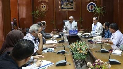 بروتوكول تعاون لتطوير 15 منطقة عشوائية بمحافظة السويس