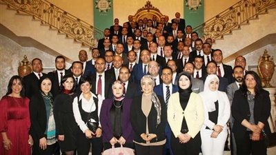 نائبة تنسيقية الأحزاب تتفقد مراكز الشباب بالوادي الجديد