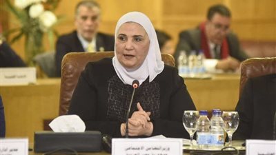 الوزراء من كاتدرائية ميلاد المسيح.. القباج : ربوا أولادكم على السلام.. ونبيلة مكرم: المصريين يثبتوا كل يوم أنهم شعب واحد