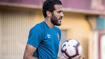 مروان محسن يواصل برنامجه التأهيلي للحاق بمباراة بلاتينيوم