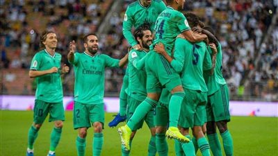 كأس السوبر الإسباني.. ريال مدريد يضرب شباك فالنسيا بهدفين في الشوط الأول