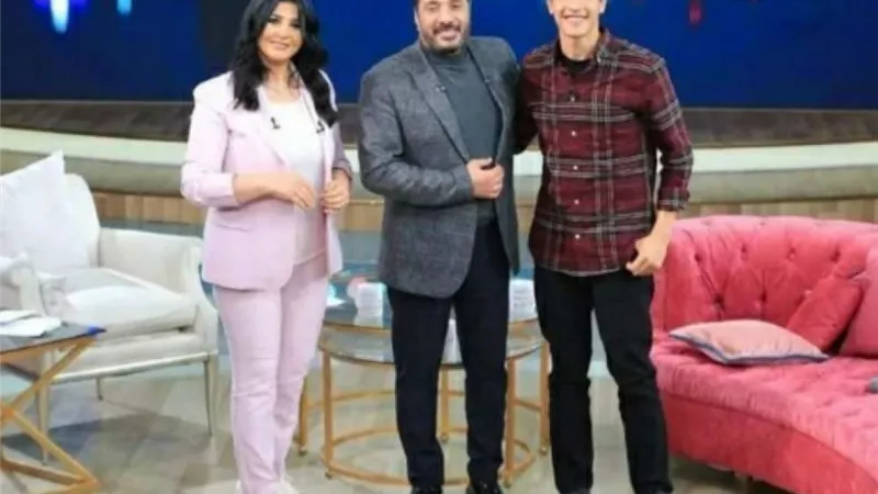 الليلة.. علي الحجار ونجله في ضيافة برنامج 