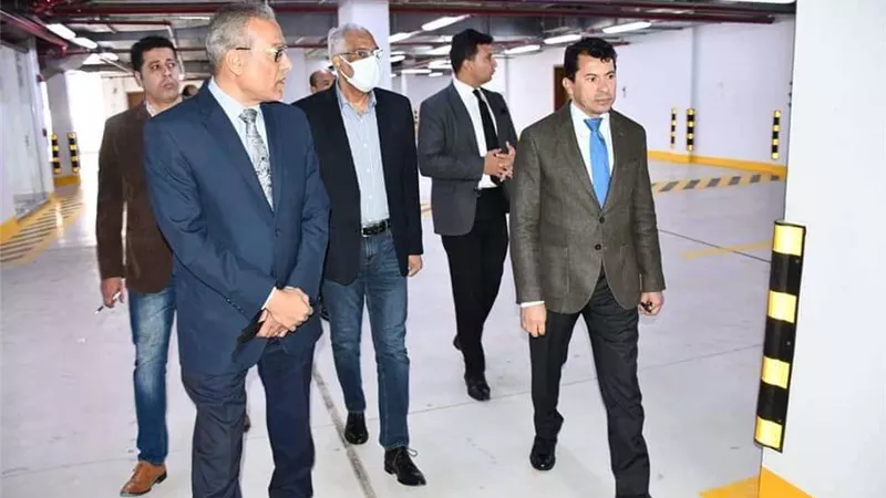 وزير الشباب والرياضة يتفقد مشروع الهدف بالسادس من أكتوبر