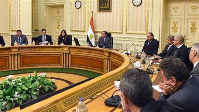 رئيس الوزراء يعقد اجتماعه الأول مع مجموعة تحسين مناخ الاستثمار
