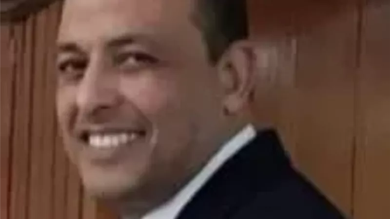 رئيس حي مصر القديمة يشن حملة مكبرة لتسهيل حركة المرور