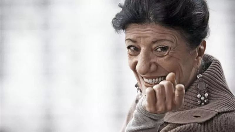 تفاصيل تكريم مهرجان الأقصر للفنانة الجزائرية «بيونة»