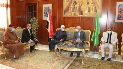فى ذكرى الإسراء والمعراج.. رئيس جامعة المنوفية يستقبل أحد علماء الأزهر