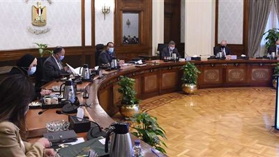 مدبولي: التوافق على مجموعة من الحوافز لدعم صناعة السيارات والتوسع فيها
