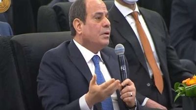 الرئيس السيسي: «موجة الإزالات بتتعمل للصالح العام والدولة هتعوض الناس» (فيديو)