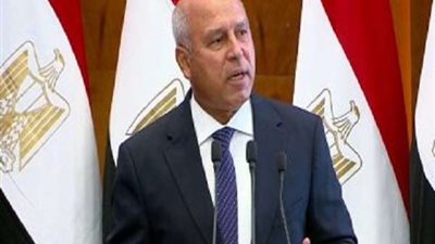 وزير النقل: 550 مليار جنيه لحل وتسهيل حركة المرور في القاهرة
