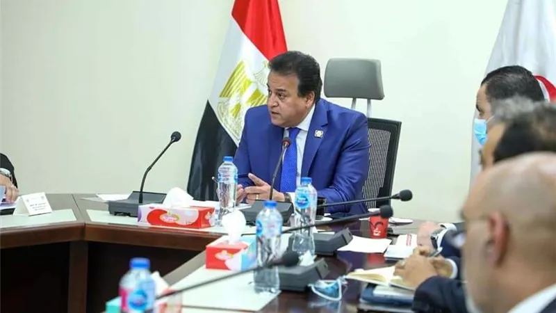 عبدالغفار: انخفاض نسب دخول مرضى فيروس كورونا مستشفيات العزل على مستوى الجمهورية