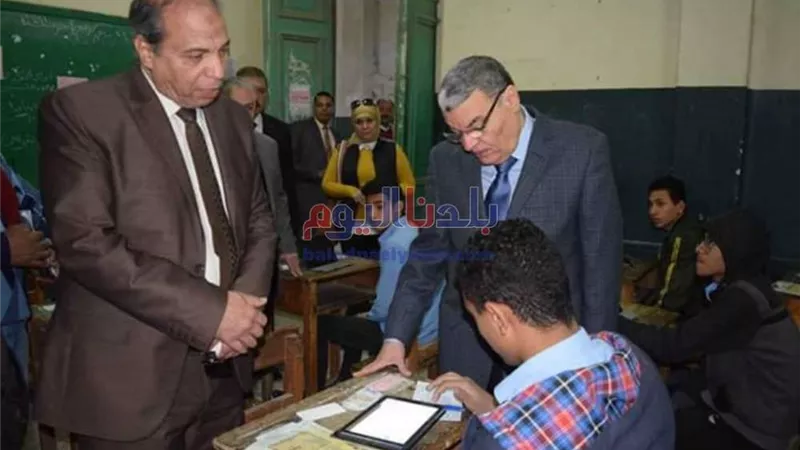 محافظ المنيا يتابع انتظام سير امتحانات الصف الثاني الثانوي باستخدام 