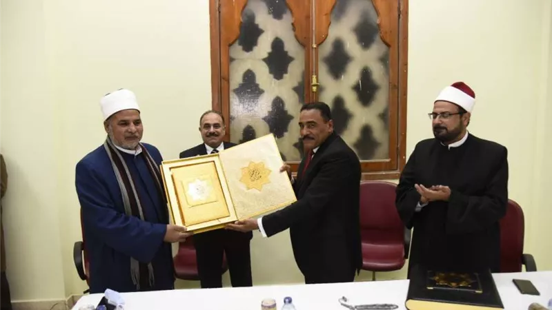 بالصور.. محافظ مطروح يشهد احتفالية ذكري الإسراء والمعراج بمسجد  العوام