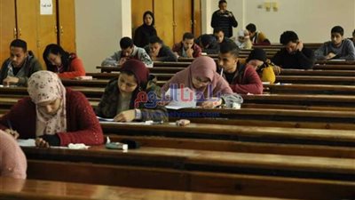انتظام الامتحانات بكليات جامعة المنيا في أسبوعها الثاني