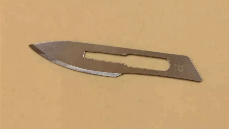 حبس عامل اعتدى على فتاة بسلاح أبيض بالوراق