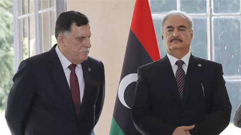 حفتر والسراج يزوران موسكو قريبًا.. تعرف على السبب