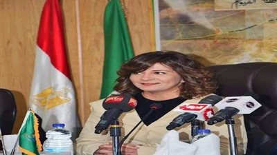 وزيرة الهجرة تعزي عائلات ضحايا مصريين توفوا بالأردن