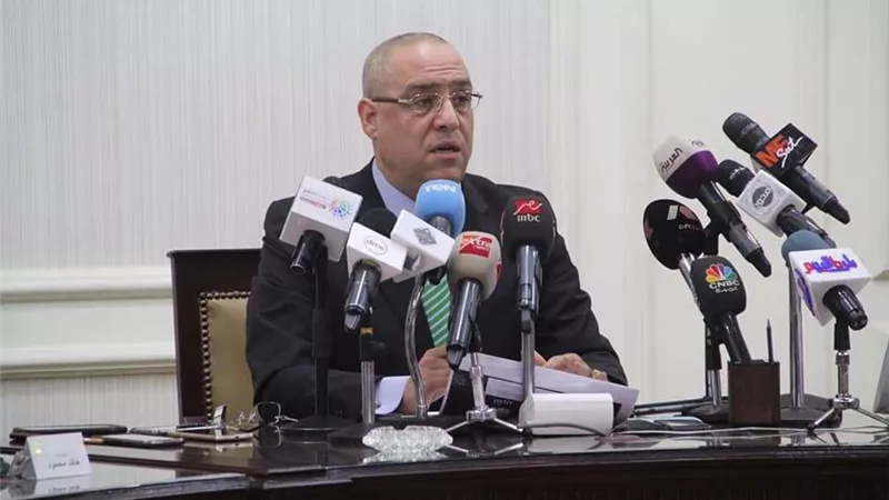 حزمة تكليفات من وزير الإسكان لرؤساء شركات مياه الشرب والصرف الصحى خلال اجتماعه بهم