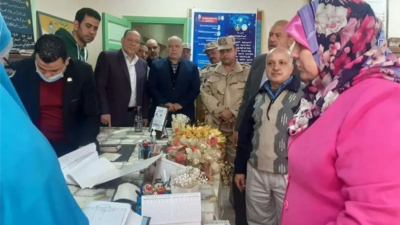مدير تعليم المنوفية تتابع انتظام الدراسة بالمدرسة الثانوية الفنية العسكرية الزراعية بشبين الكوم