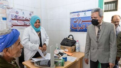 محافظ قنا: الكشف علي 680 مواطن في قافلة طبية مجانية بقرية القصر ضمن مبادرة حياة كريمة