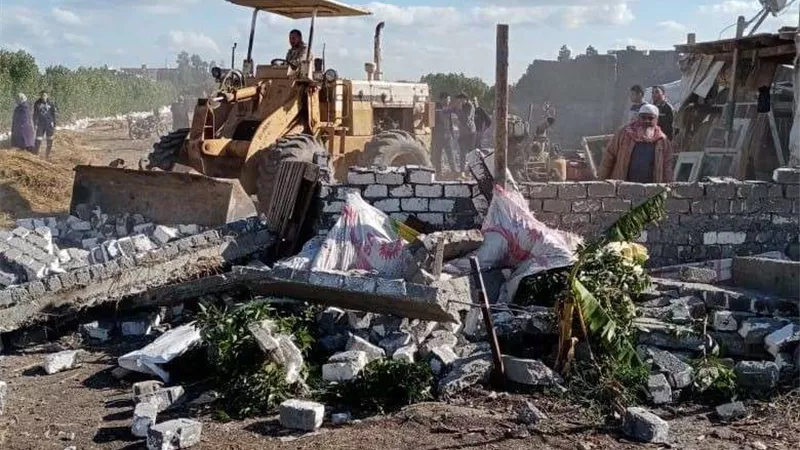 محافظ الدقهلية: البناء المخالف يمثل إهدارا للثروة القومية للدولة
