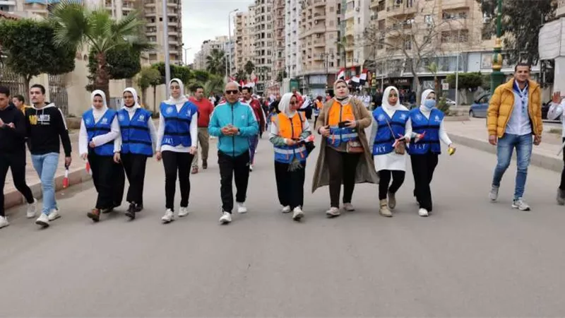 انطلاق ماراثون المشي للفتيات احتفالا باليوم العالمي للمرآه بمشاركة  300 من الفتيات والسيدات بالبحيرة
