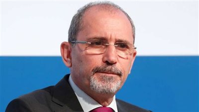 وزير الخارجية الأردني يصل إلى العاصمة العراقية بغداد