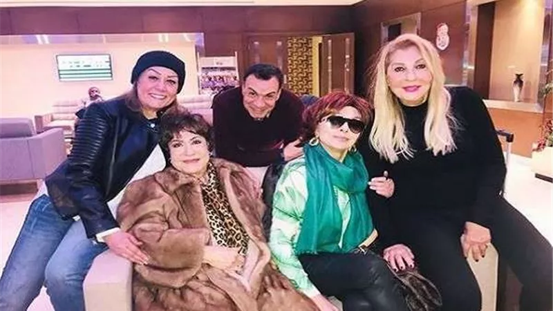 أسرة مسلسل 