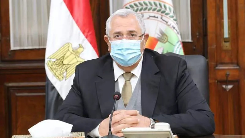 وزير الزراعة يشهد الحفل الختامي لانتهاء الدورات التدريبية بمركز الأقصر التنسيقي
