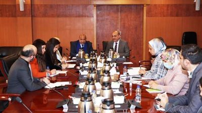 تموين سوهاج: 16 معرضا بأسعار مخفضة.. وعقوبات للمتهرب من توريد القمح.. فيديو