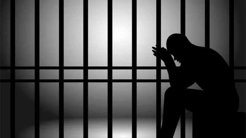 إحباط محاوله عاطل لترويج كمية من الحشيش بين عملائه بالجيزة